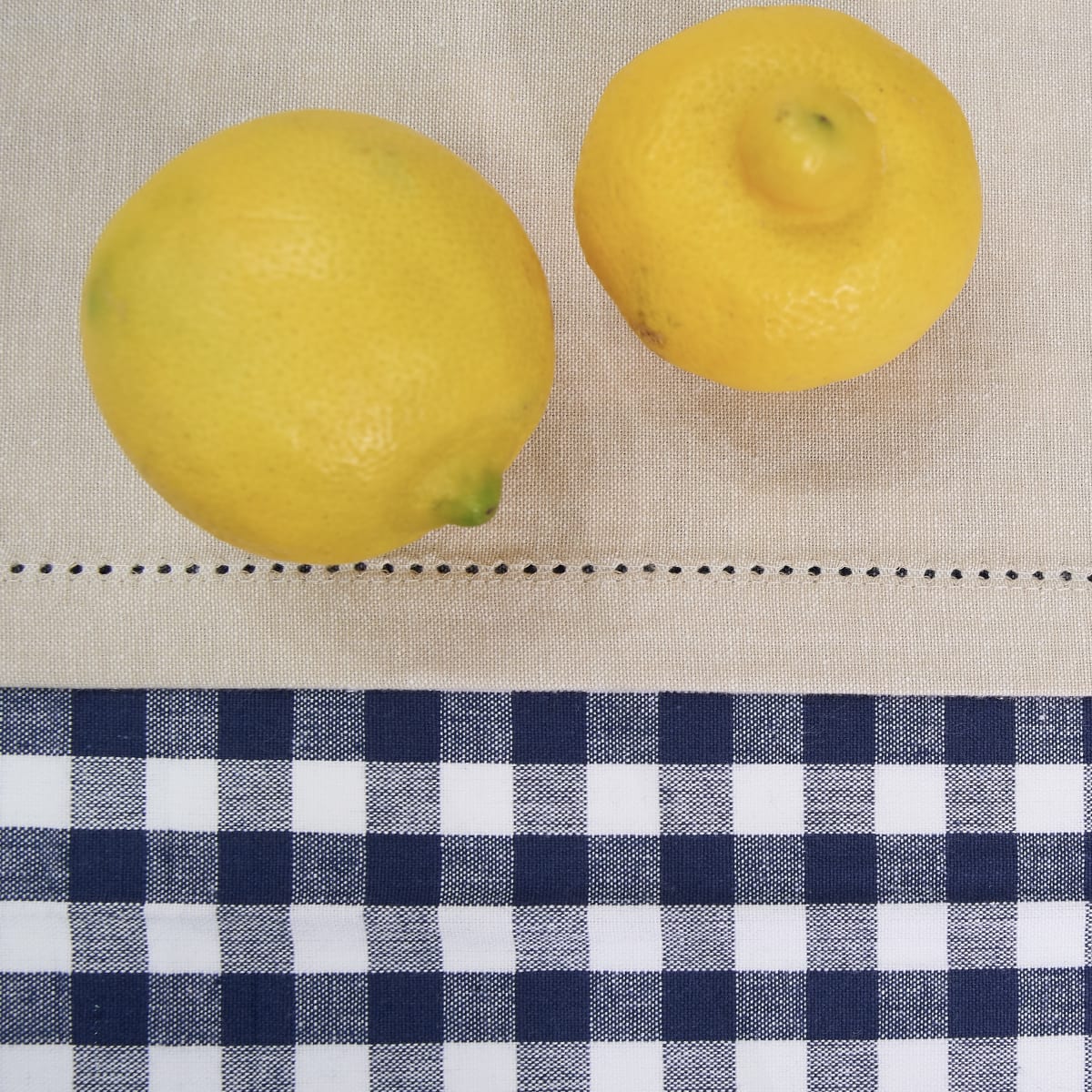 Camino de Mesa Natural Beige